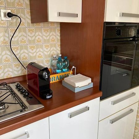 Appartamento Centralissimo Elegante Terni Esterno foto